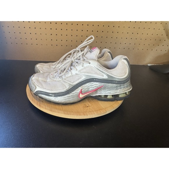 Nike Womens Reax Run 5 size 8 White Running Shoes Sneakers  407987-116 - Picture 1 of 9